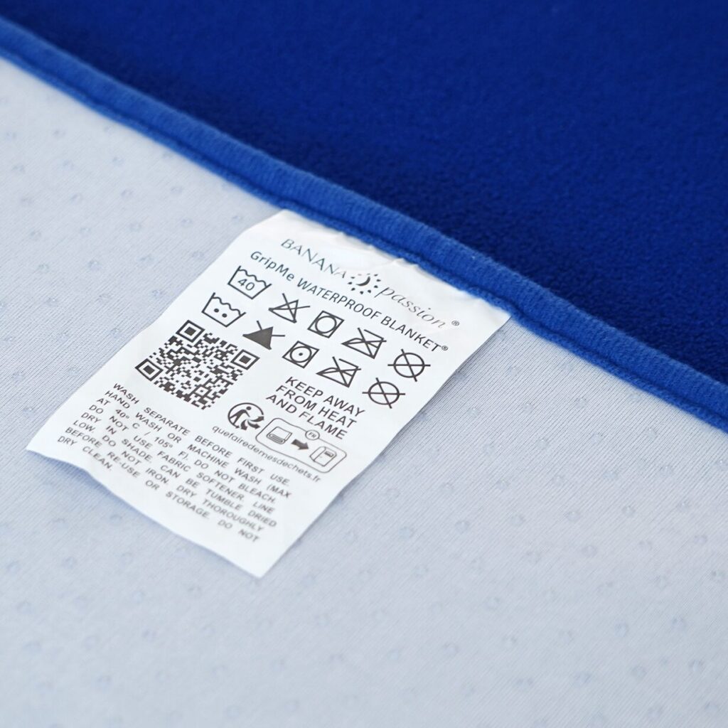 GripMe Waterproof Blanket
